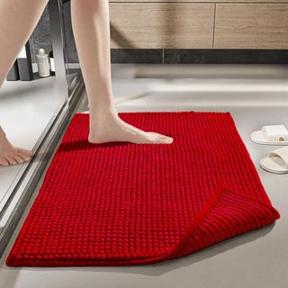 Tapete de Banheiro 40 x 60 Antiderrapante Microfibra Bolinha Macarrão Vermelho